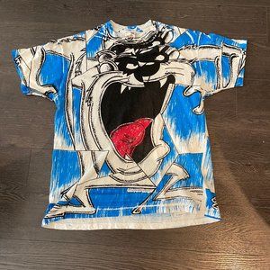 VINTAGE 1991 WARNER BROTHERS 'TAZ' AOP T-SHIRT SIZE MEDIUM